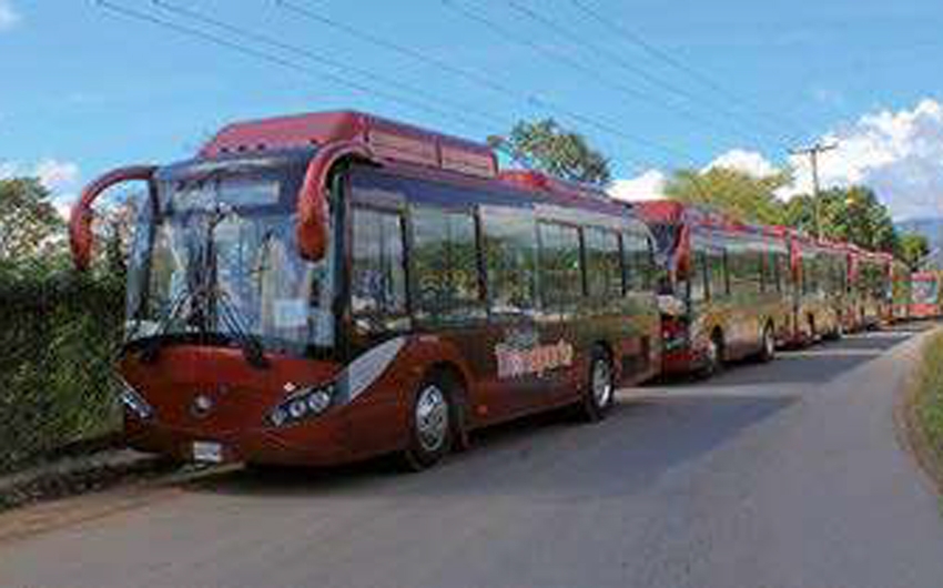 Entregaron 21 buses a GNV que operarán en el estado Miranda, Venezuela